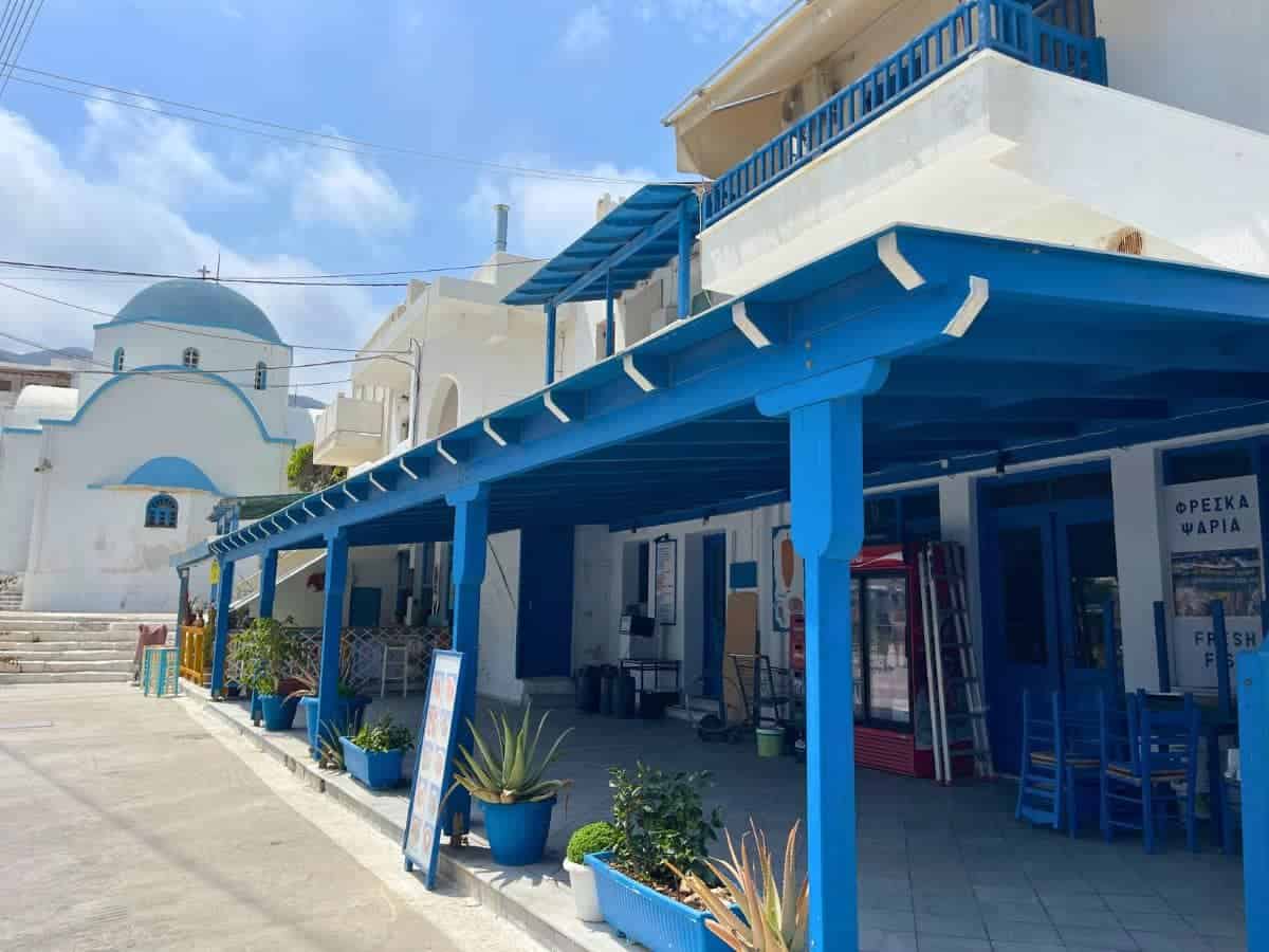 The shops and church of the Naxos village Apollonas