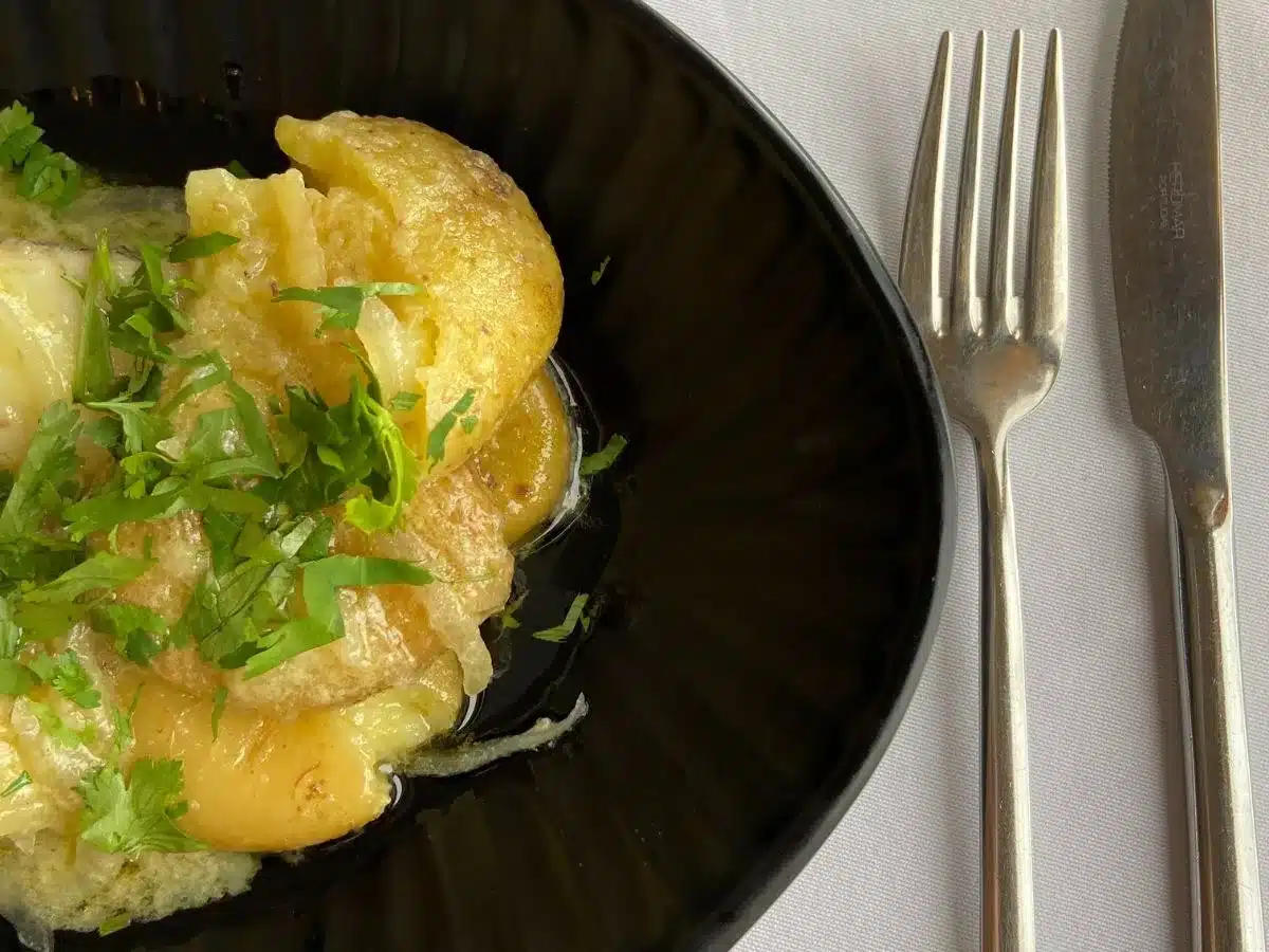 Main dinner dish dining out in Portugal