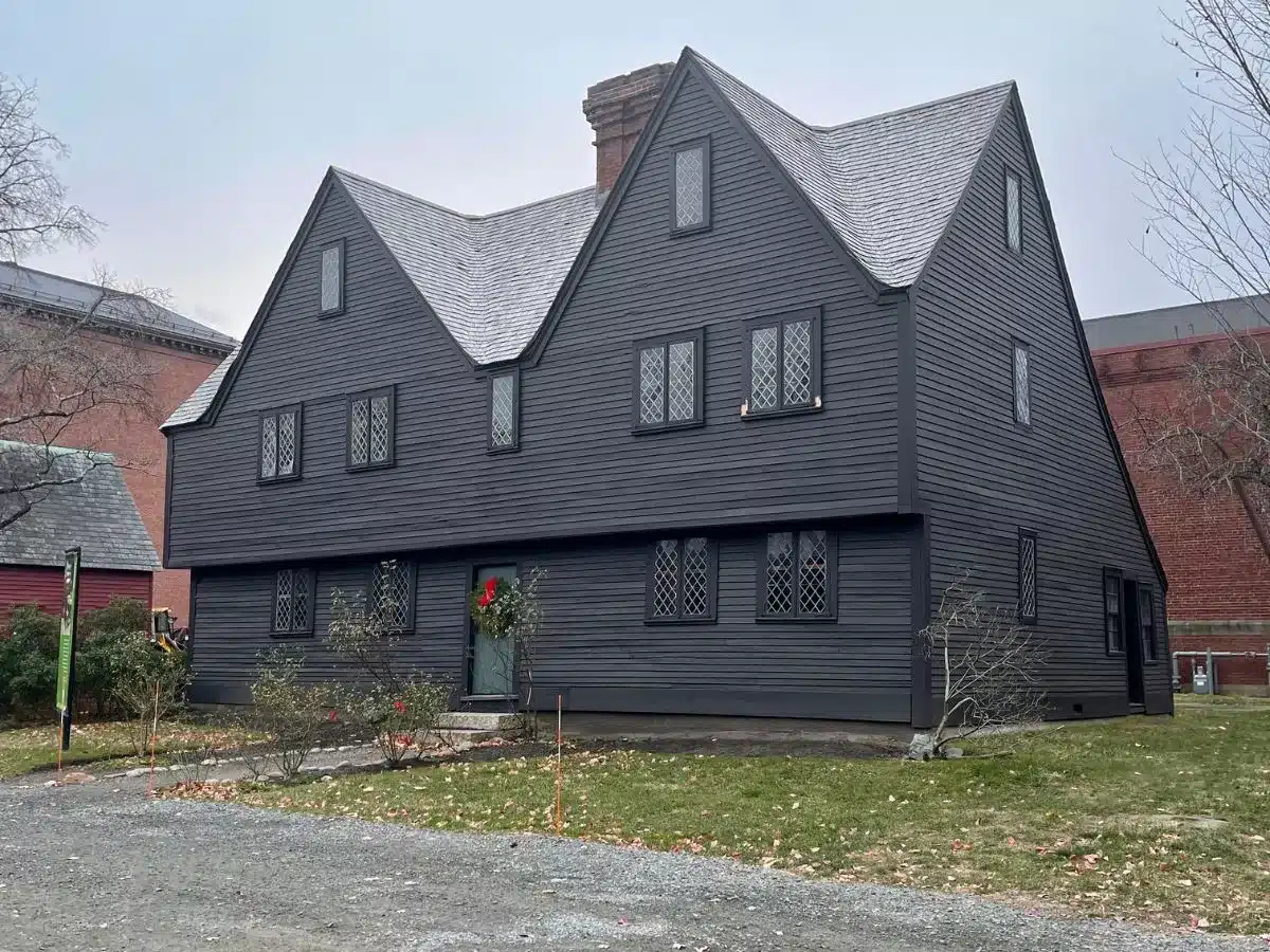 Historic sites on the most haunted tour of salem