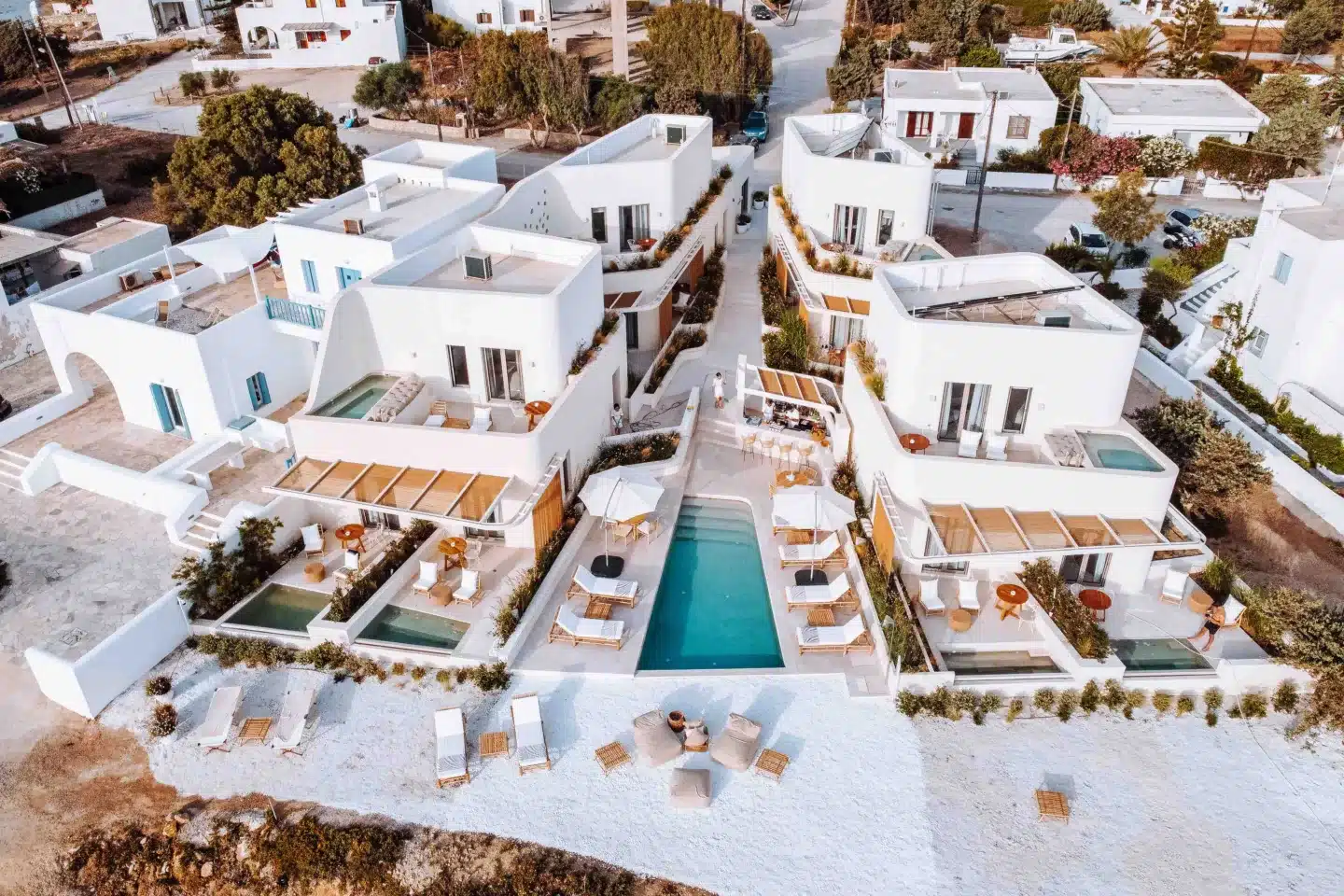 12 Best Boutique Hotels in Milos